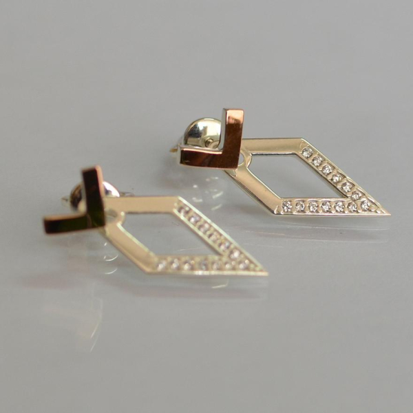 Срібні сережки-гвоздики