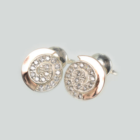 Серебряные серьги-гвоздики