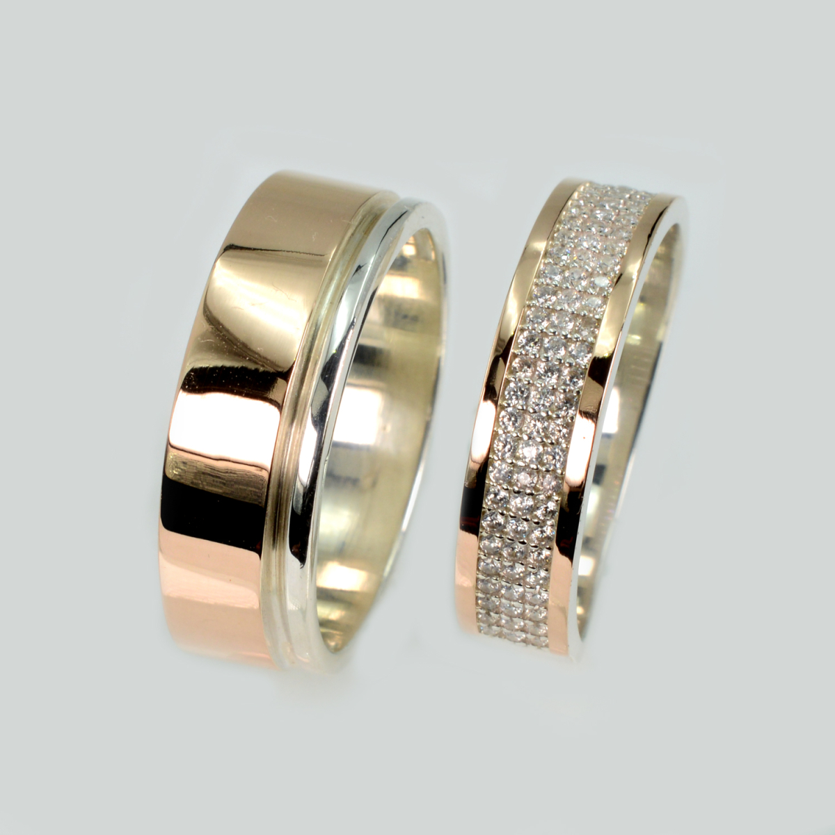 Пара срібних обручок з пластинами золота