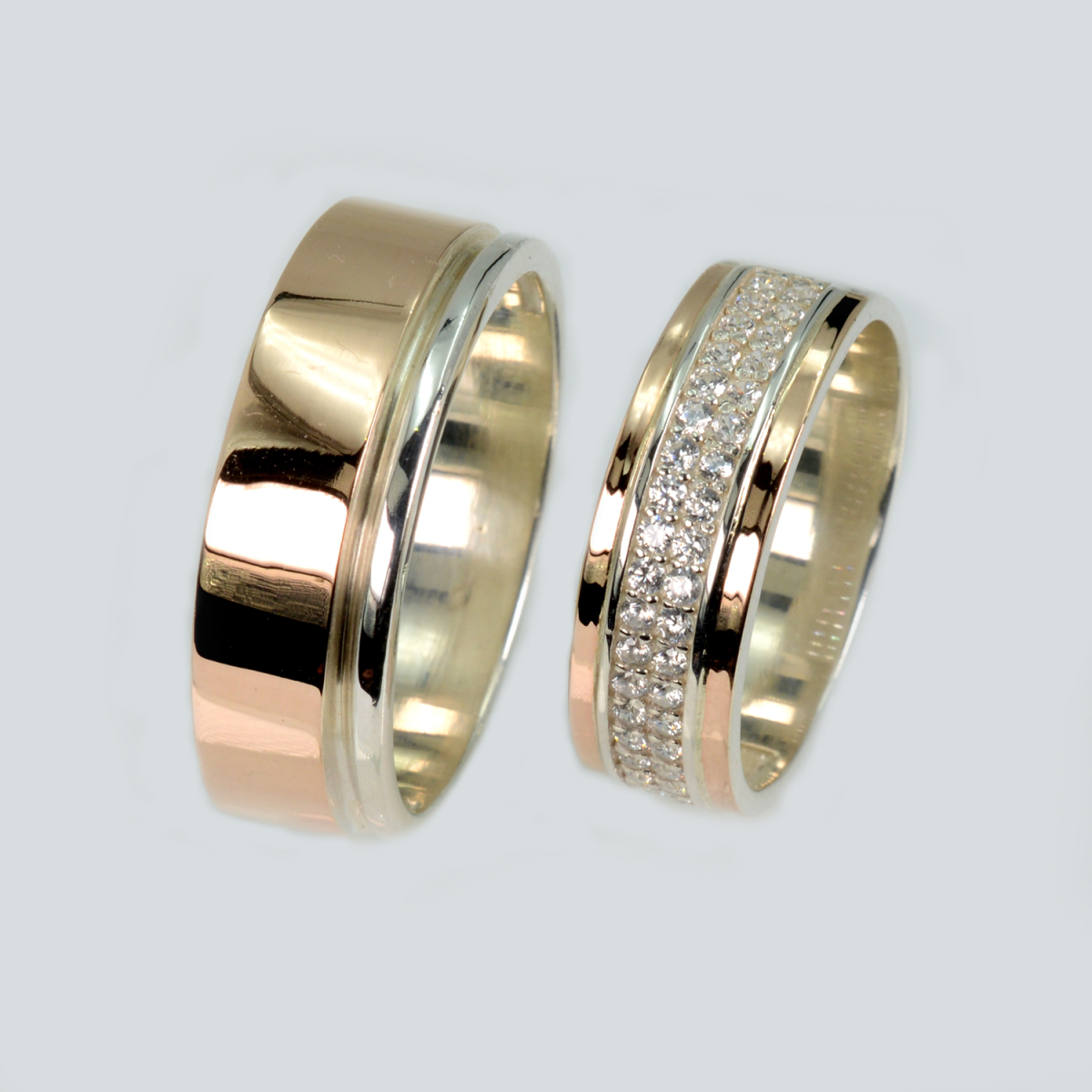 Пара срібних обручок з пластинами золота