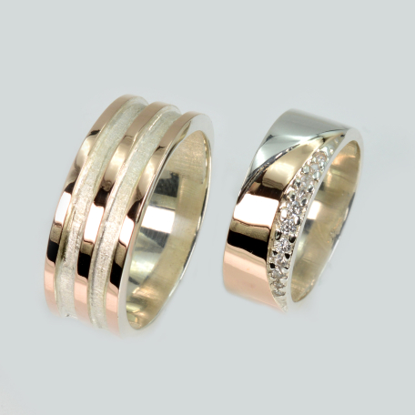 Пара обручальных колец из серебра