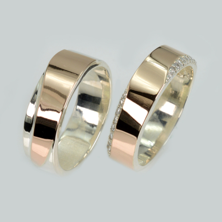 Пара обручок зі срібла та золота