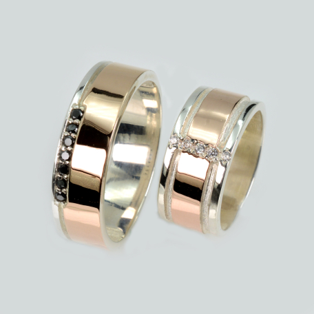 Пара обручок зі срібла та золота