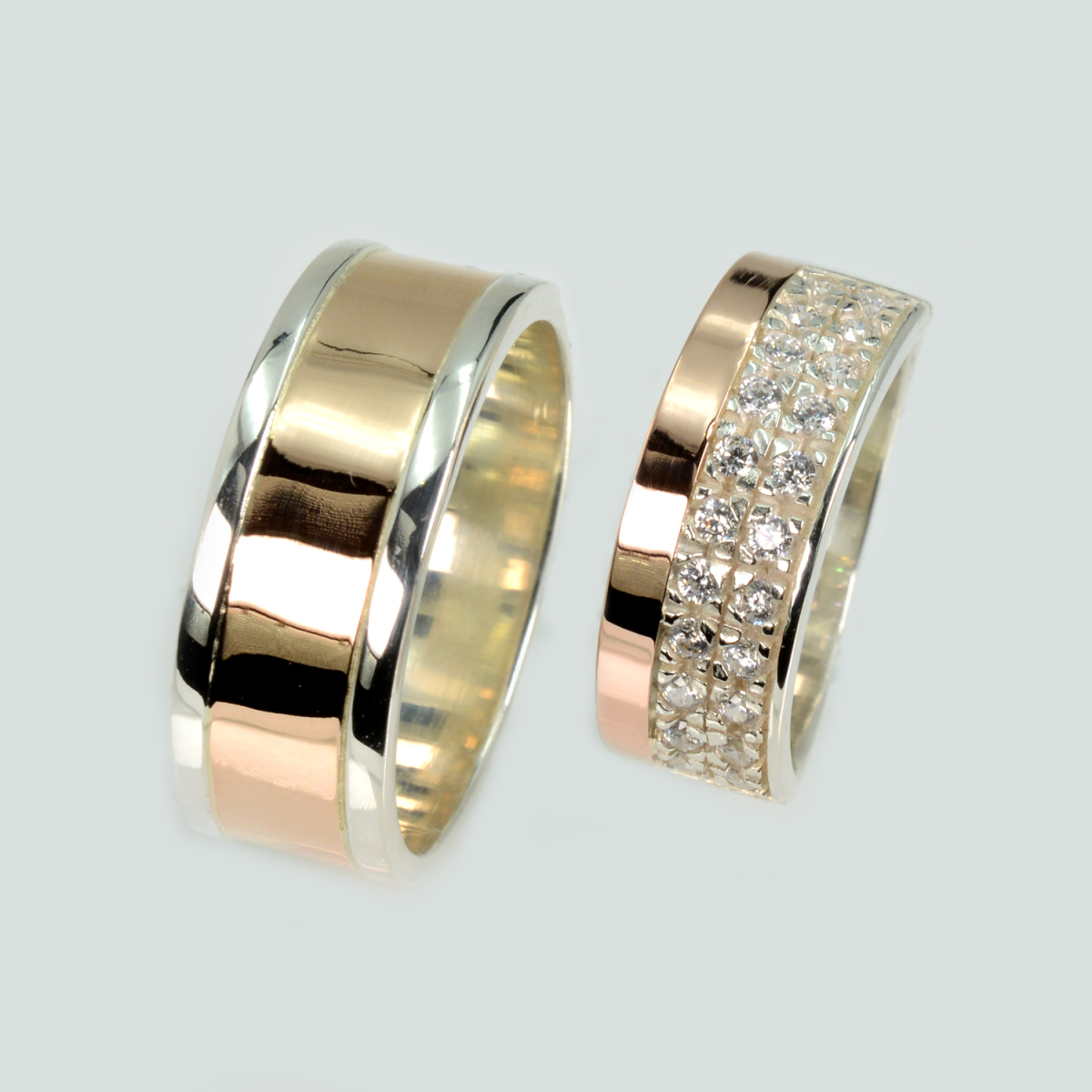 Пара обручок