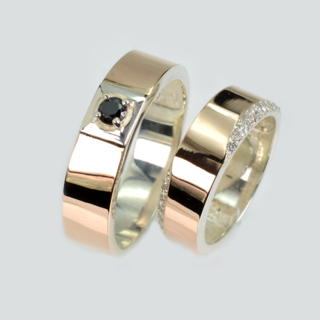 Пара обручок зі срібла та золота