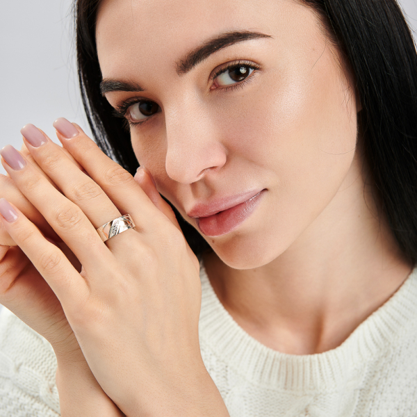 Обручка срібна