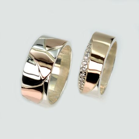 Пара обручок зі срібла та золота