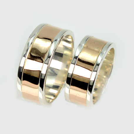 Пара обручок