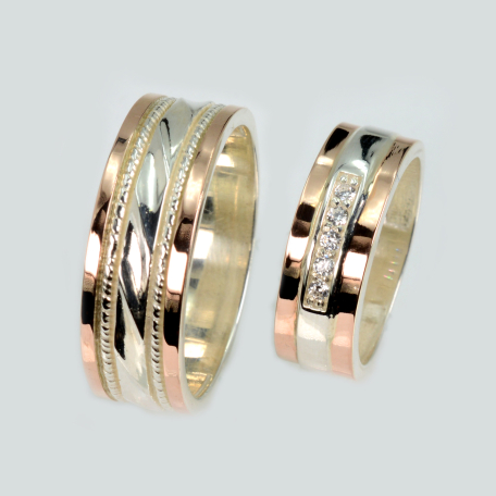 Пара обручок зі срібла та золота