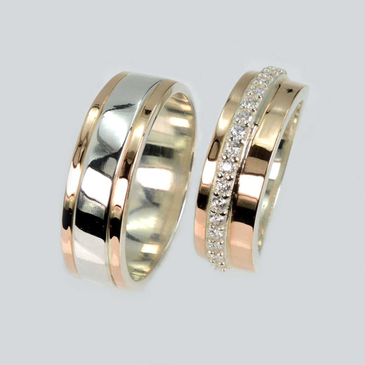 Пара обручок