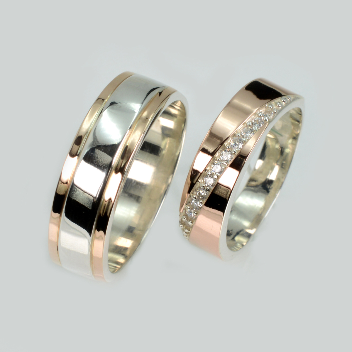 Пара обручок