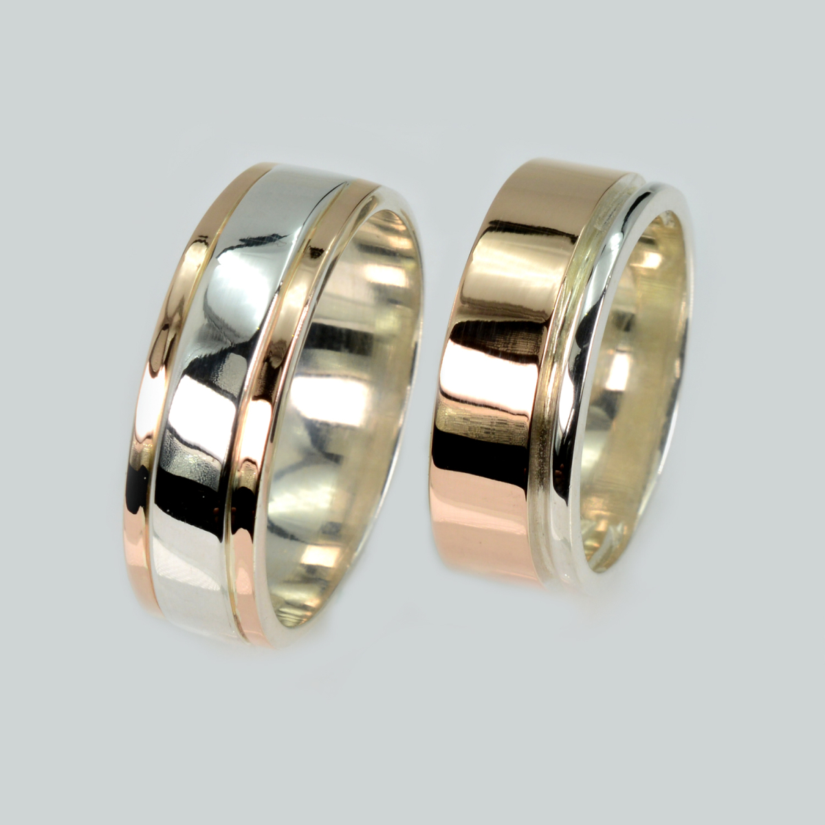 Пара срібних обручок