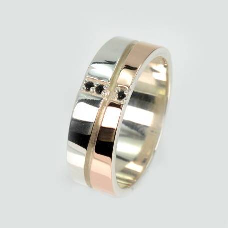 Срібна обручка з золотими пластинами