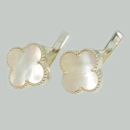 Срібні сережки з конюшиною