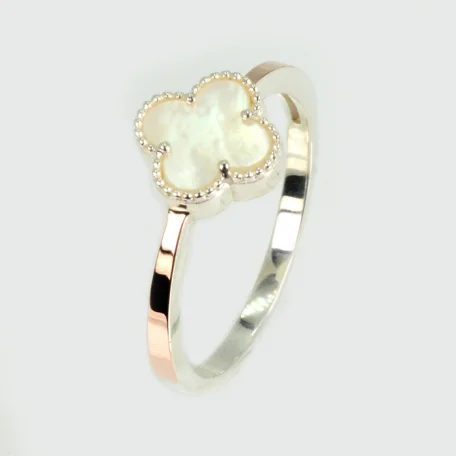 Срібна каблучка з конюшиною та золотими вставками