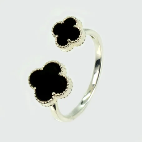 Срібна каблучка "Дві конюшини"