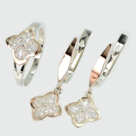 Срібний набір з золотими пластинами