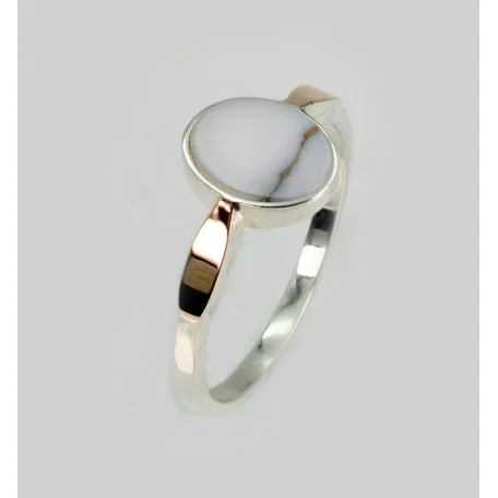 Срібна каблучка з агатом