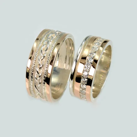 Пара обручок зі срібла та золота