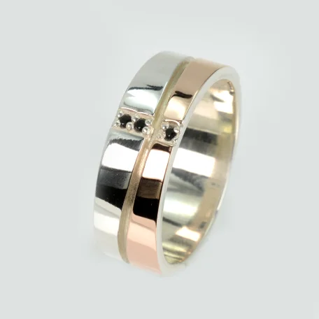 Срібна обручка з золотими пластинами