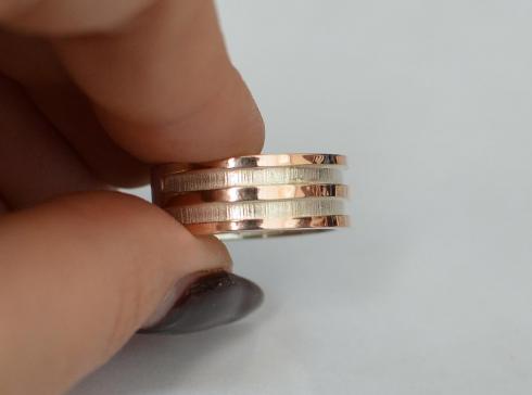 Обручальное кольцо серебро с золотом